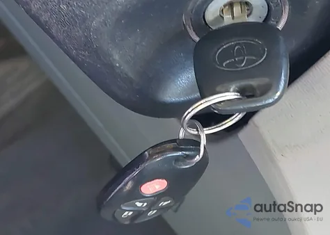 2011 Toyota Sienna Le V6 из США, поврежденный, VIN 5TDKK3DC6BS034145